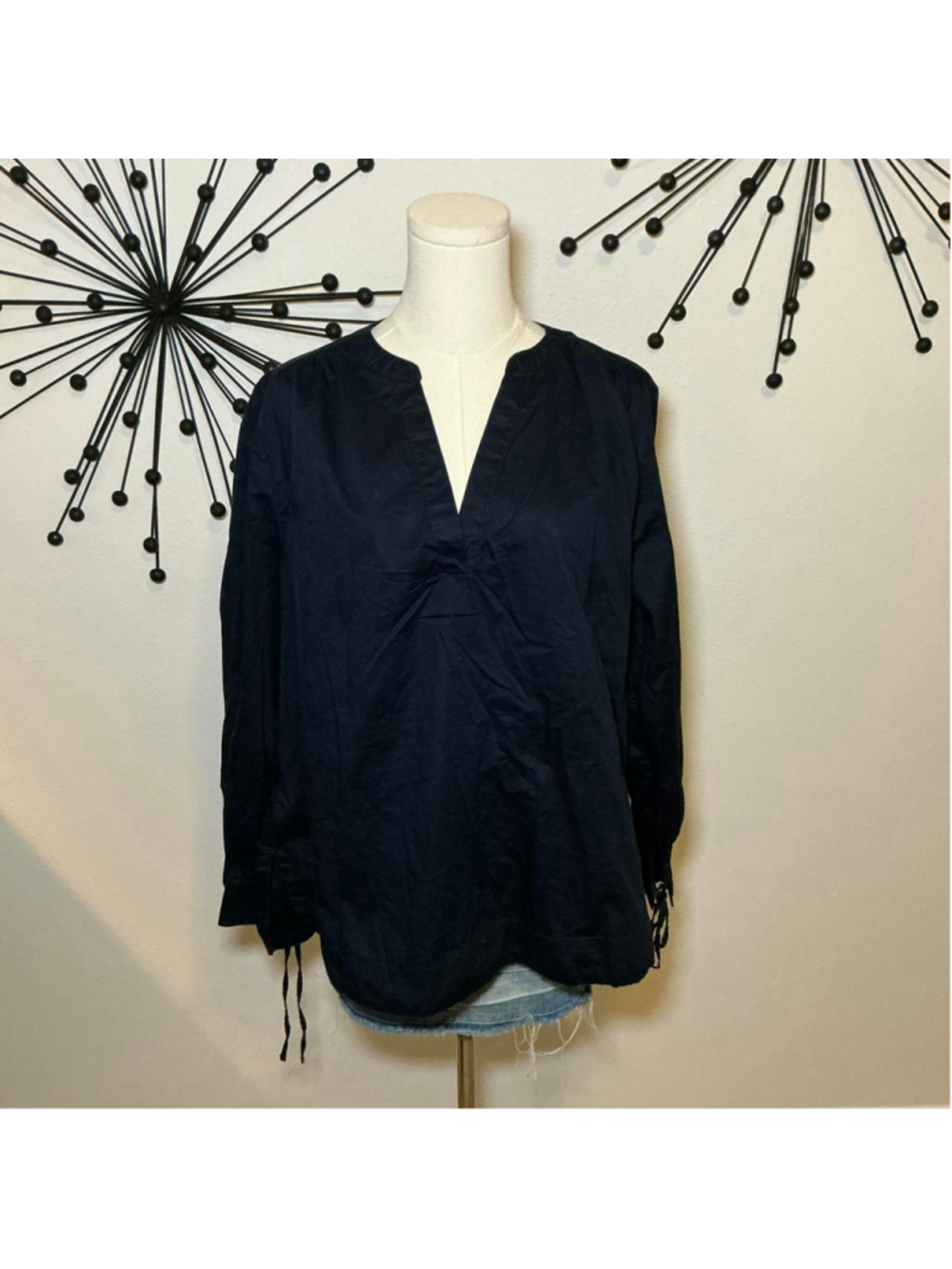 Old Navy Navy Blue Tie Sleeve Blouse Size Large Lightweight Top